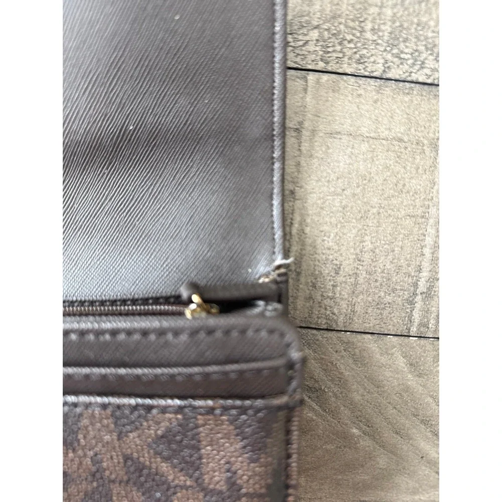Michael‎ Kors Fulton Carry All Brown Signature Logo Wallet